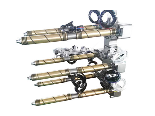 叠层模多头针阀咀技术